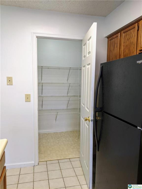 Building Photo - 1825 Falcon Dr