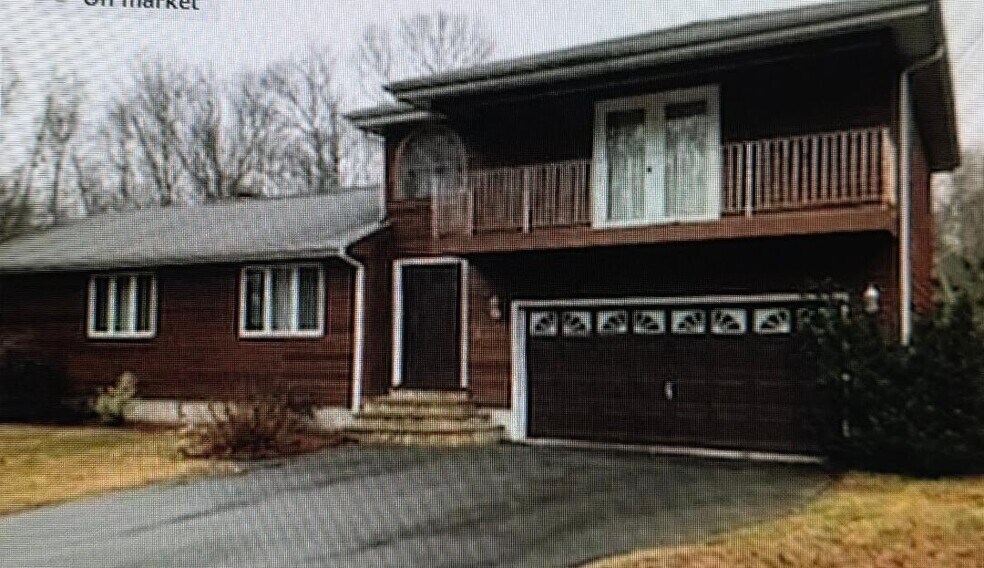 Building Photo - 328 Tickle Rd