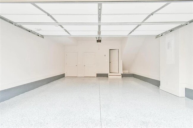 Building Photo - 262 Dilbeck Cir