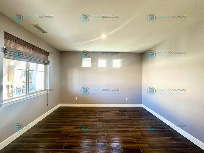 Building Photo - $2000.00 Off of Your Move-In Costs! Stunni...