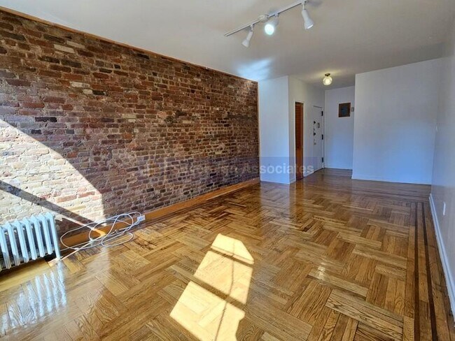 Building Photo - 707 West 171st Street