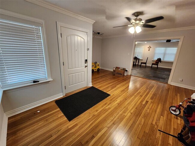 Building Photo - 5535 Berry Creek Dr