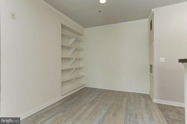 Building Photo - 5105 Travis Edward Way