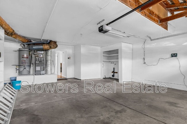 Building Photo - 120 Valdivia Cir