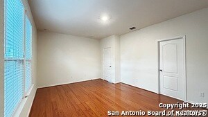 Building Photo - 1323 Hummingbird