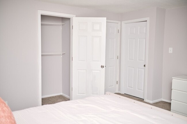 Building Photo - 1314 Harwich Dr