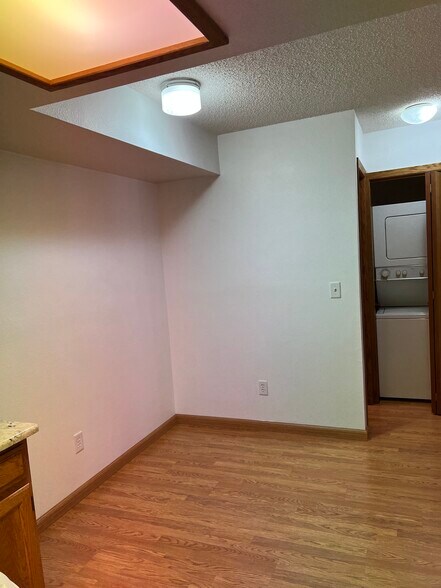 dining area - 2902 Shadow Creek Dr
