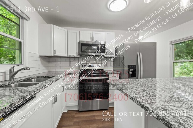 Building Photo - 2511 3rd Ave