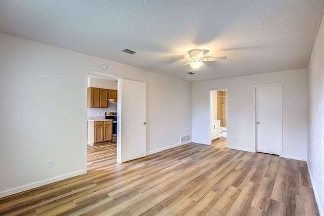 Building Photo - 3732 Greenstone Dr