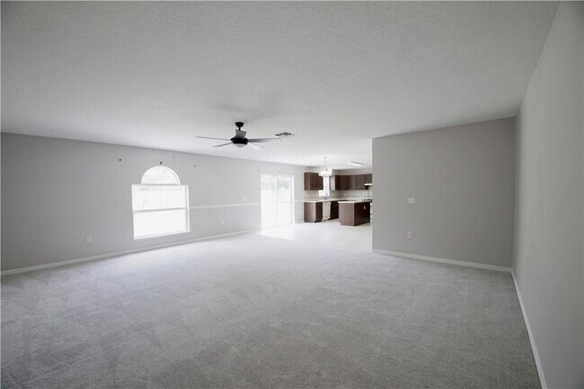 Building Photo - 203 Stony Point Dr