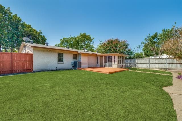 Building Photo - 900 Wateka Way