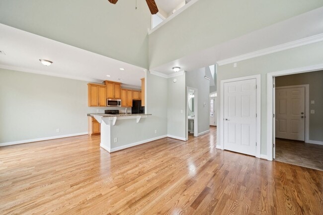 Building Photo - Welcome to Windmill Meadows!