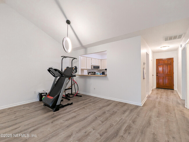 Building Photo - 2171 Derringer Cir S