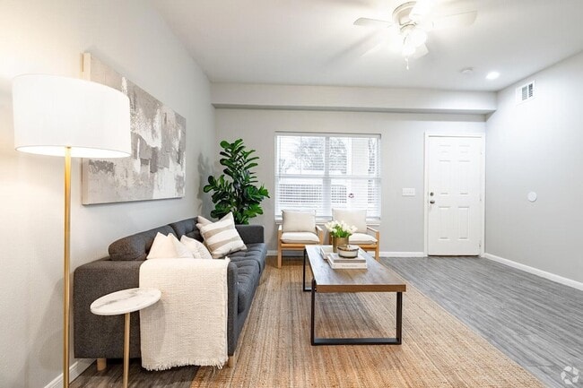 Building Photo - 600 E Marble St