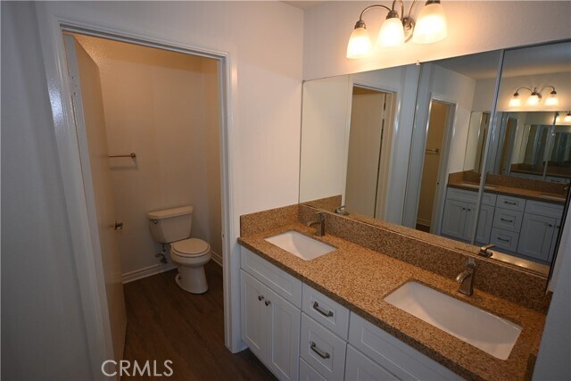 Building Photo - 17 Ashbrook