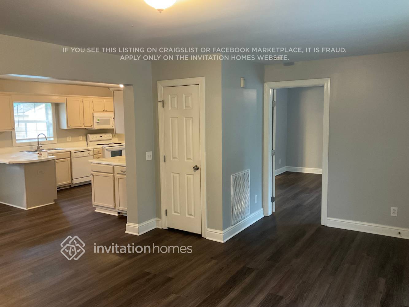 Building Photo - 5217 Milhaven Ln
