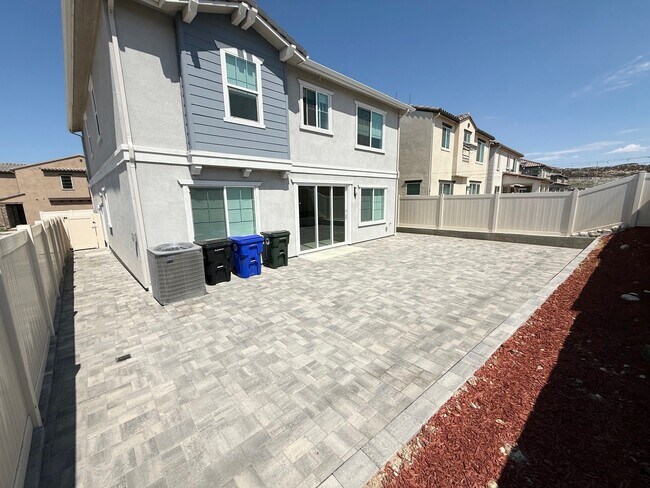 Building Photo - 23724 Wilcox Dr