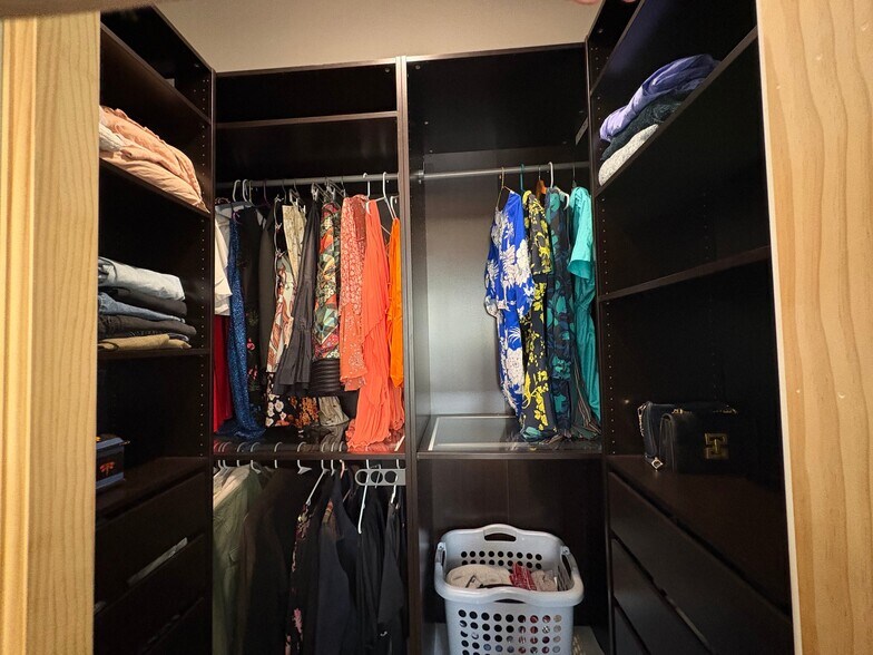 Building Photo - 2501 N Washtenaw Ave