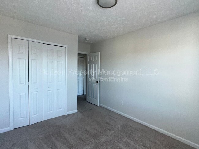 Building Photo - 6461 Topside Ave