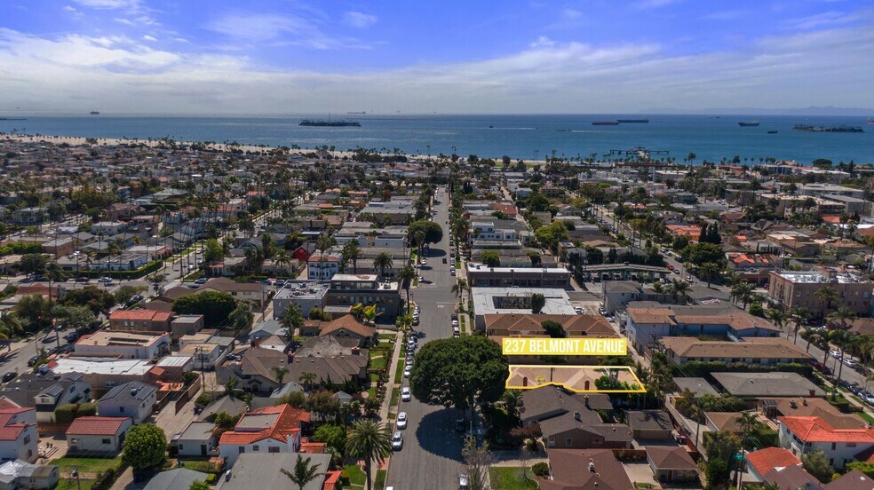 Building Photo - 237 Belmont Ave