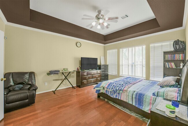 Building Photo - 22554 Bristolwood Ct