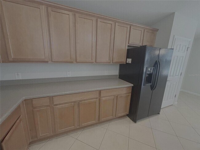 Building Photo - 4194 SW 47th Ct