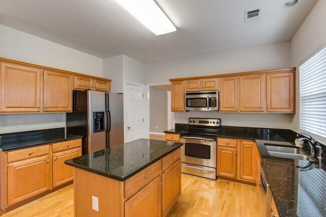 Building Photo - 1510 Chestnut Springs Rd
