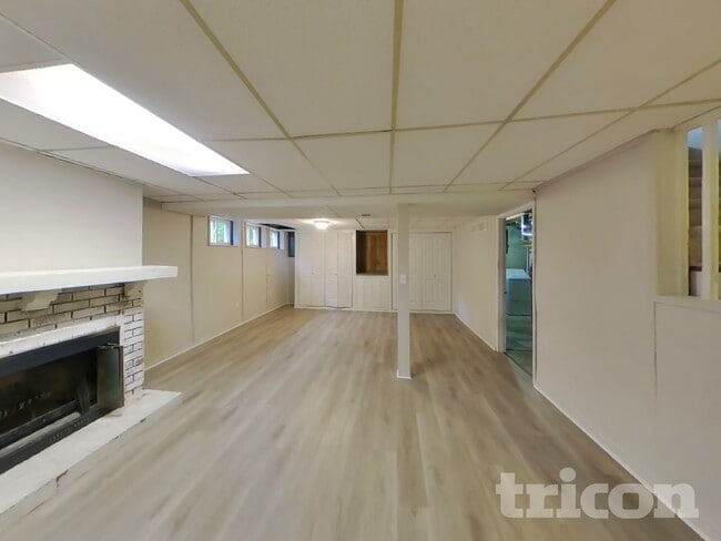 Building Photo - 2415 Sarthe Ct