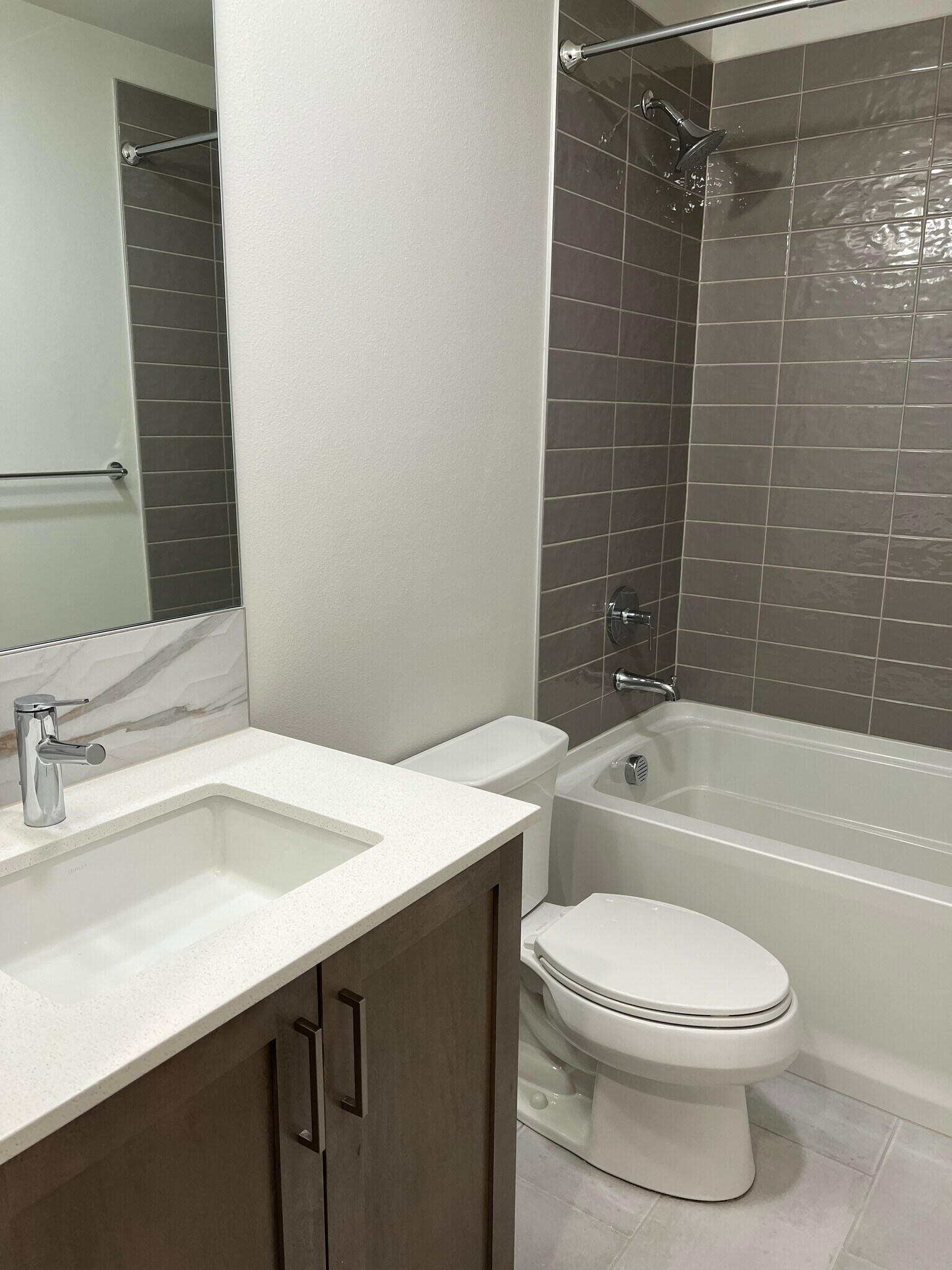 Second Floor Bathroom - 3631 1st Ave NW
