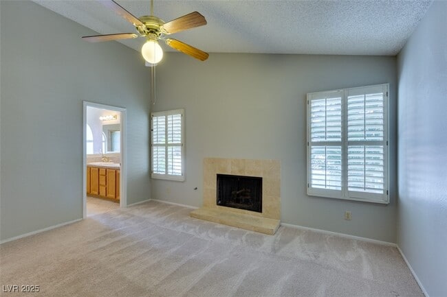 Building Photo - 292 Kershner Ct