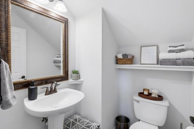 Building Photo - 26227 Bright Dawn Ct