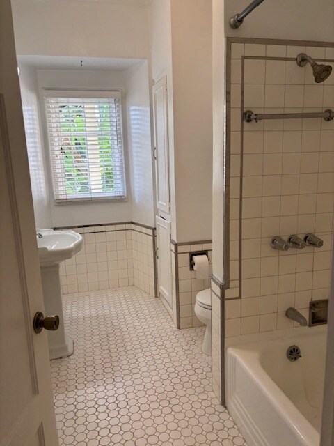 703 - 703 Lorraine Blvd