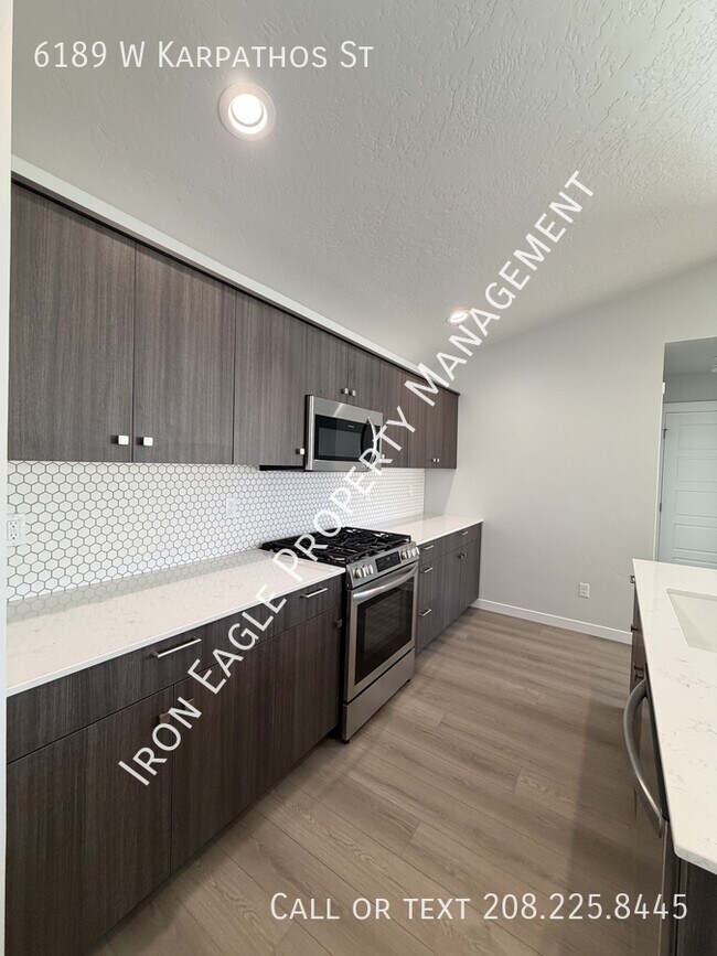 Building Photo - 6189 W Karpathos St