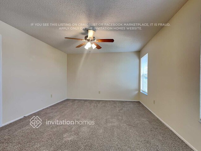 Building Photo - 11621 Sunshine Pond Rd