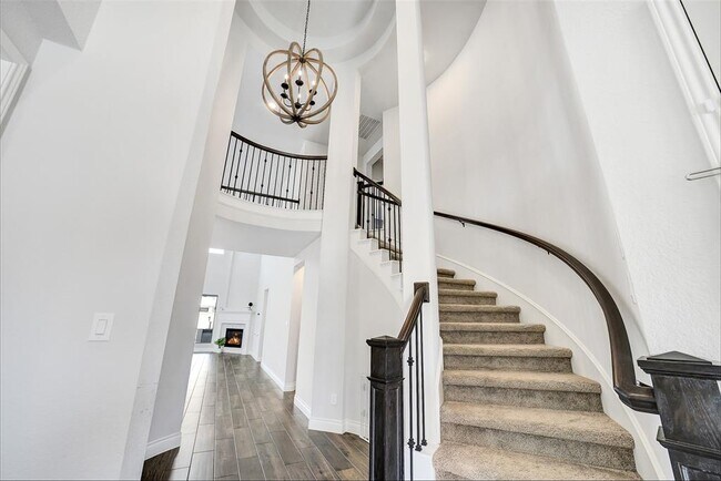 Building Photo - 15014 Little Fox Canyon Tr