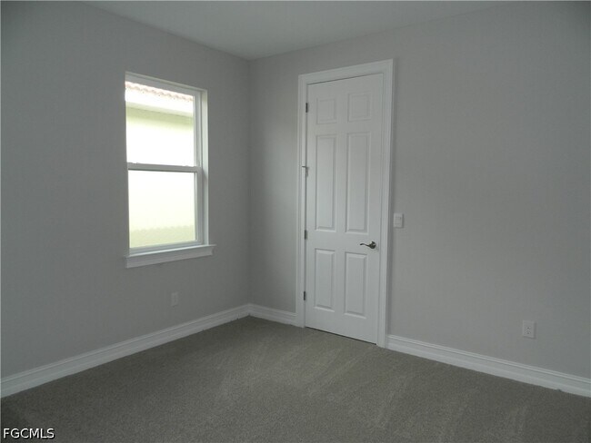 Building Photo - 3919 Crosswater Dr