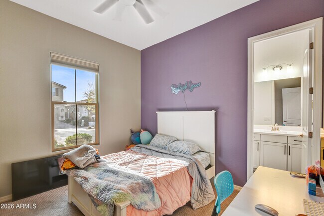 Building Photo - 23018 E Orchard Ln