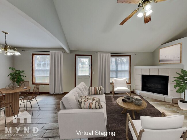 Building Photo - 1000 W Snider St