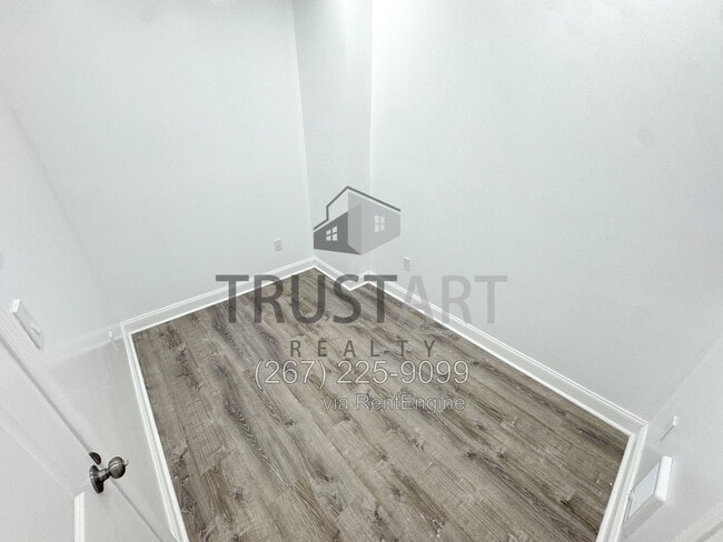 Building Photo - 2507 N 19th St