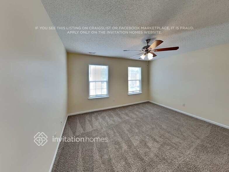 Building Photo - 1718 Mission Oaks St