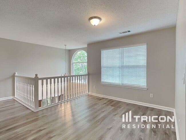 Building Photo - 1420 Shelnut Court Hampton GA
