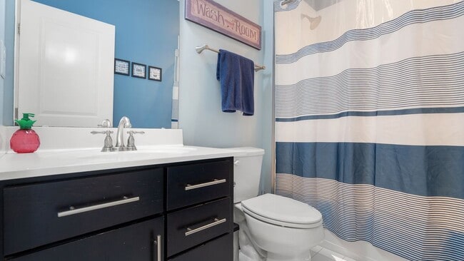 Building Photo - 337 Osona Ln