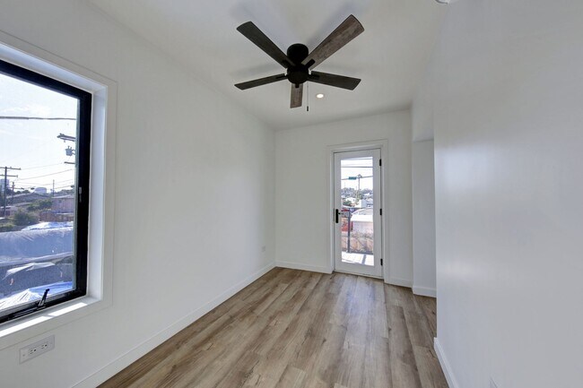 Building Photo - 3064 Imperial Ave