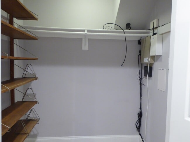 Building Photo - 2920 Sherman Ave NW