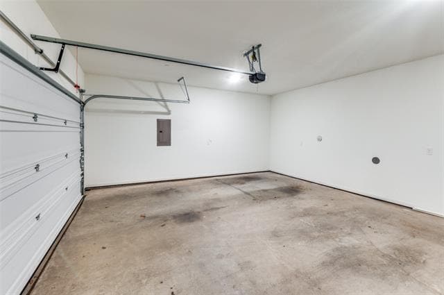 Building Photo - 3812 San Jacinto St