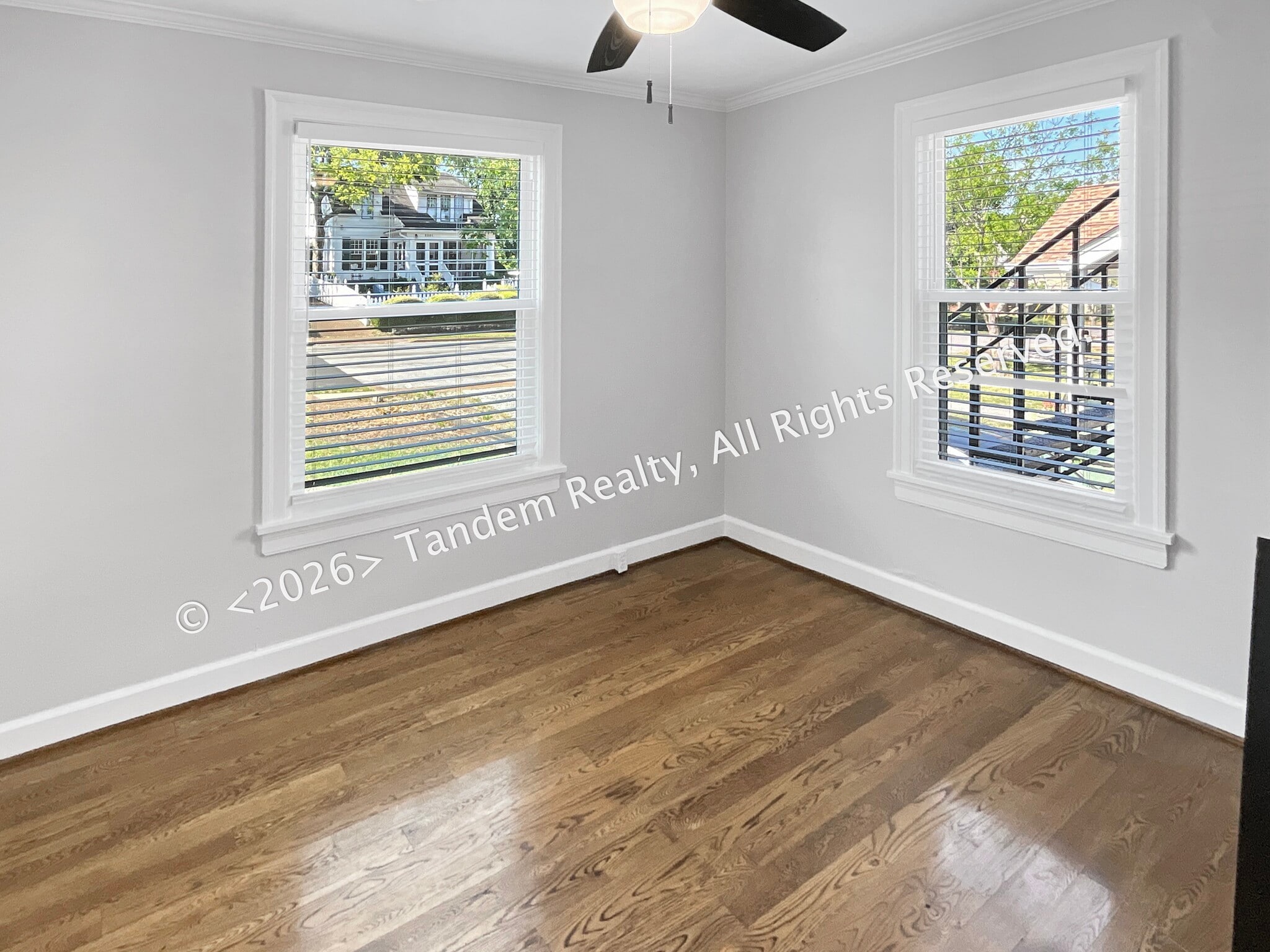 Building Photo - 2228 Ashwood Ave