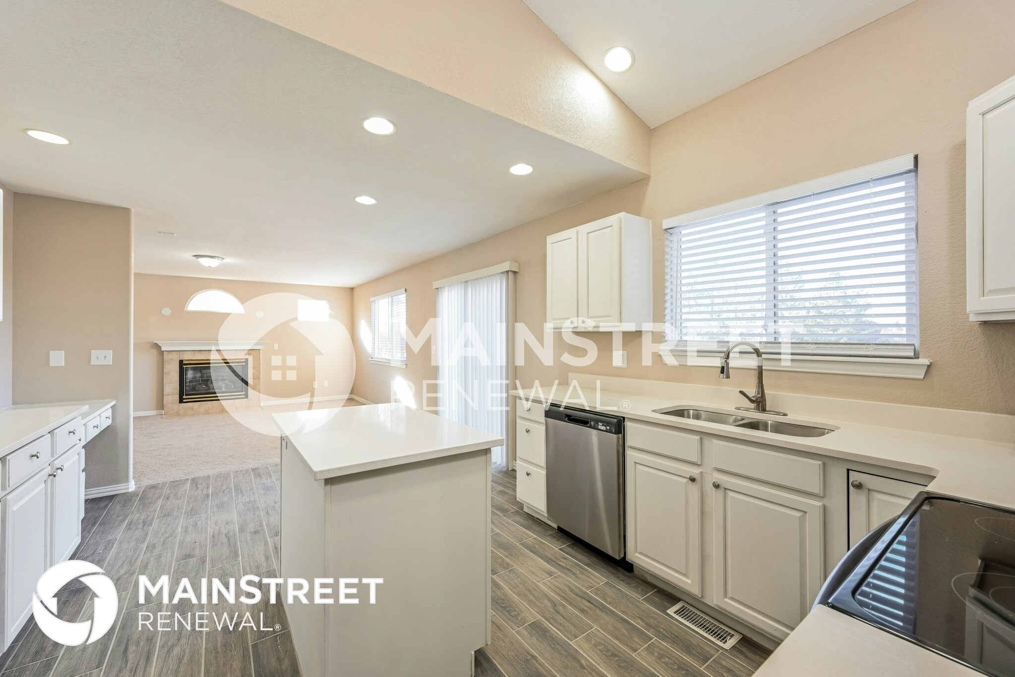 Building Photo - 2911 S Tower Way