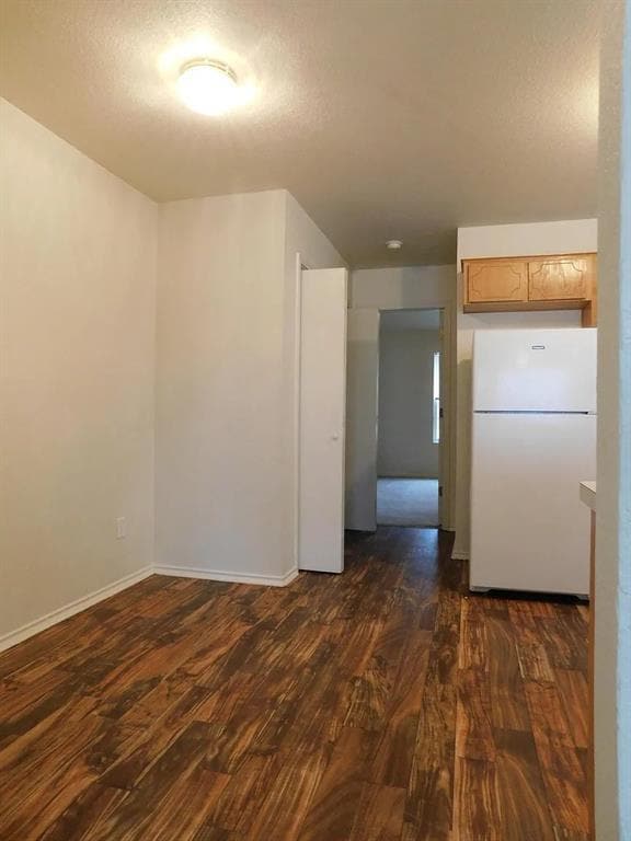 Building Photo - 4404 Sylvia Dr