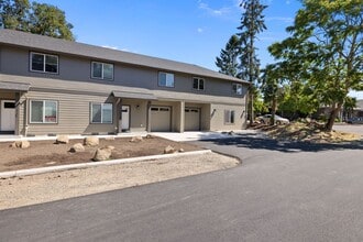 Building Photo - 1603