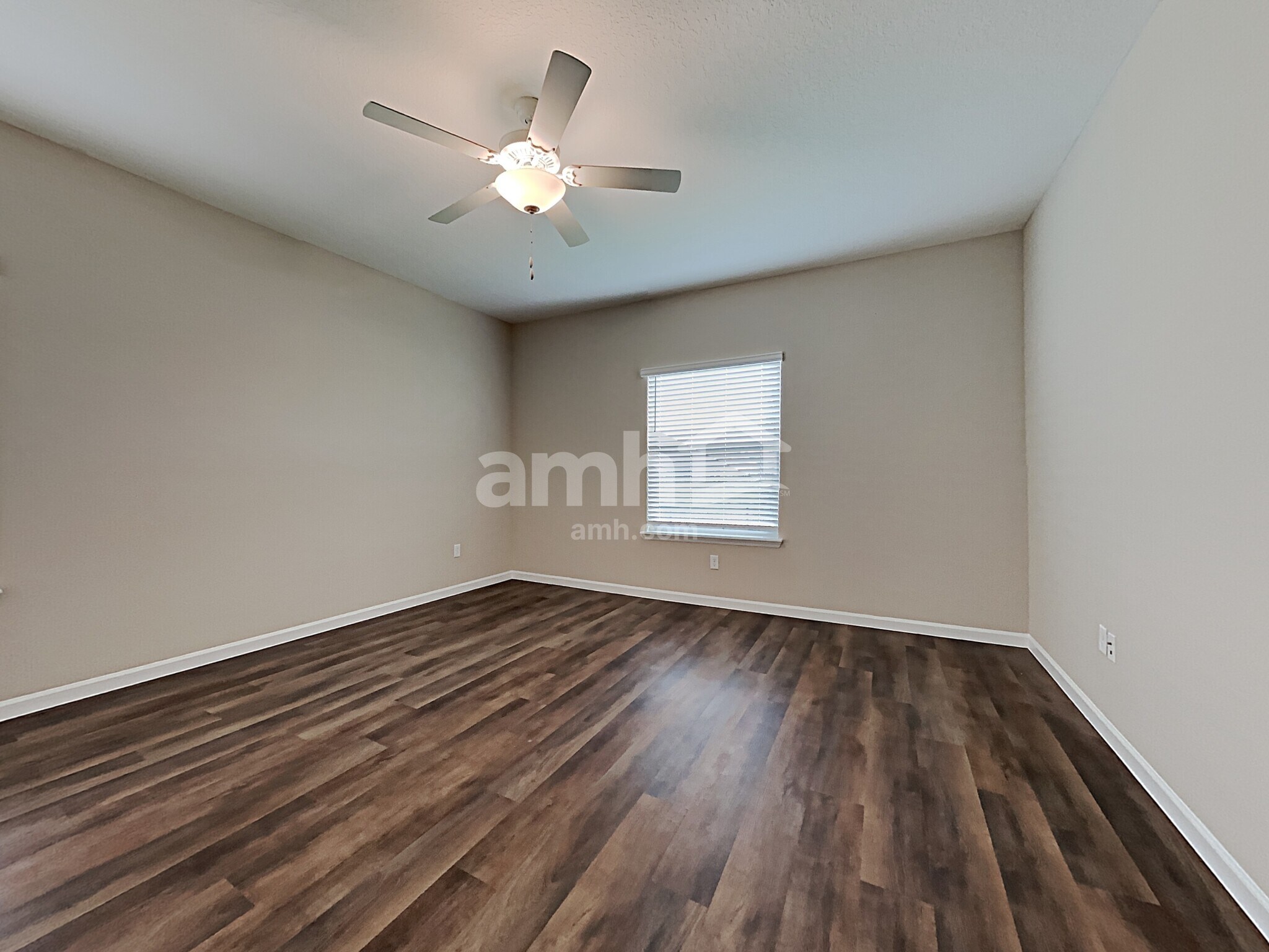Building Photo - 81 Hemlock Point